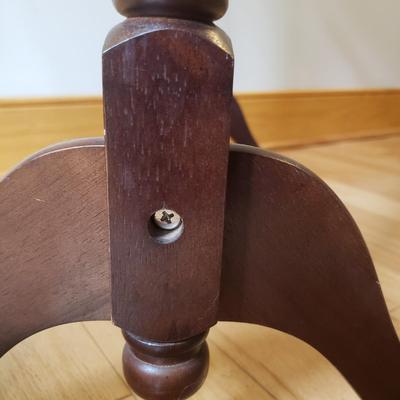 Quilt Rack and Vintage Chair (B1-KD)