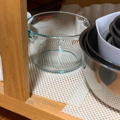 Huge Lot of Bakeware/Cookware