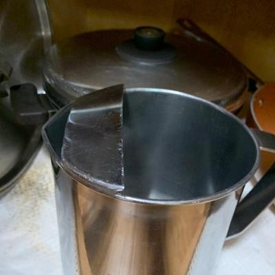 Huge Lot of Bakeware/Cookware