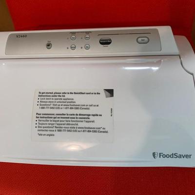 Foodsaver V2460 Sealer w/ Bags