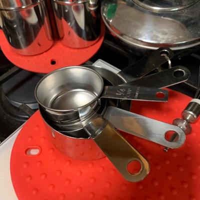 Huge Kitchen Lot Knives Knife Storage Block Cooking Utensils Measuring Cups Rolling Pin Much More