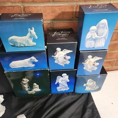 Lot of 34 pieces Avon Nativity Collection