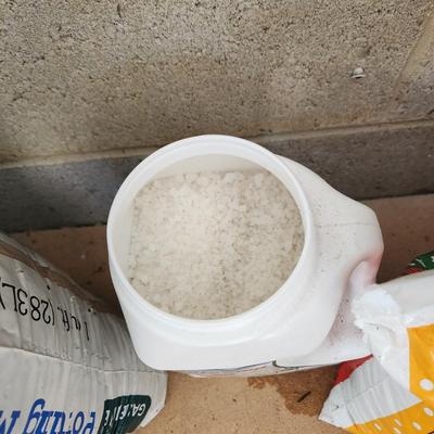 Potting soil Ice Melt Lot