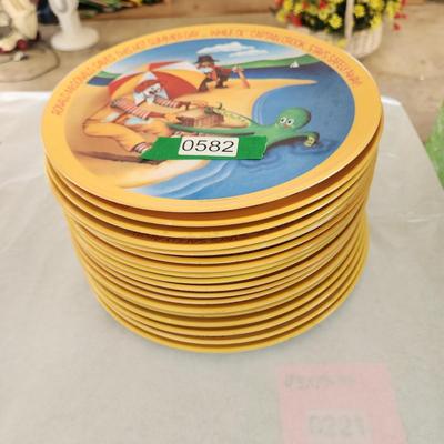 Lot of 17 Ronald McDonald's Plates Lexington Plates Made in USA 1977
