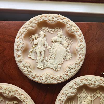 4 Shakespeare Lovers Plates Bradex Collection