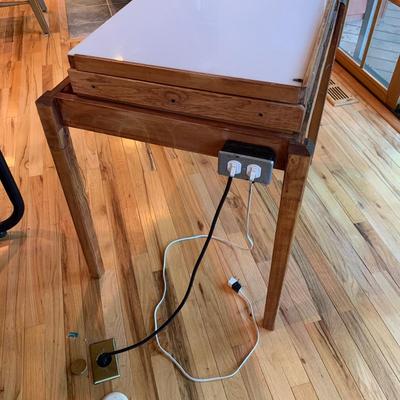 Lighted Drafting Table (2R-HS)