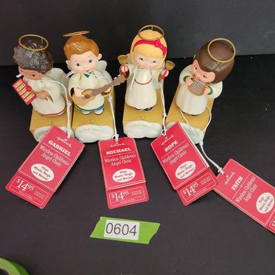 4 Hallmark Wireless Children Angel Choir Faith Gabriel Hope Michael
