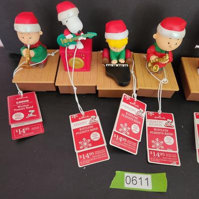 5 Hallmark Peanuts Gang Band Charlie Brown Snoopy Schroeder Lucy Linus