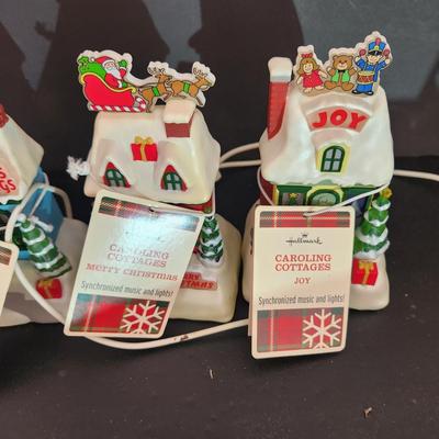 4 Hallmark Caroling Cottages Music & Lights