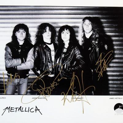 Metallica signed promo photo 