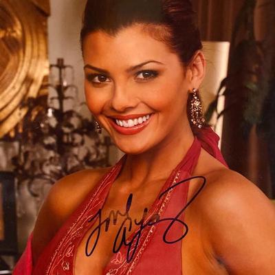 Ali Landry signed photo 