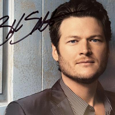 Blake Shelton signed photo