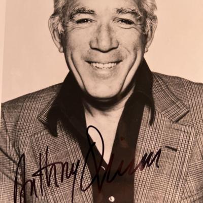 Anthony Quinn signed photo