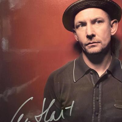 Ian Hart signed photo