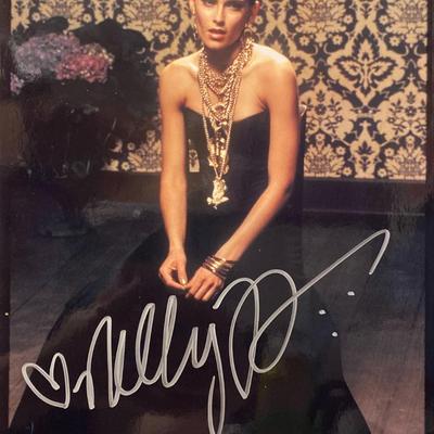 Nelly Furtado signed photo 