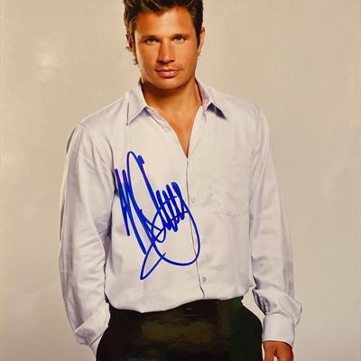 Nick Lachey signed photo