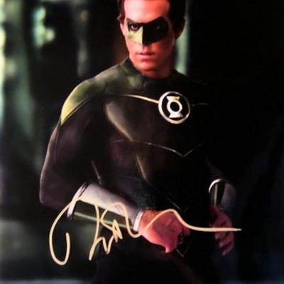 Ryan Reynolds signed movie photo 