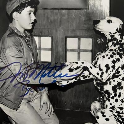 Leave it to Beaver Jerry Mathers signed photo