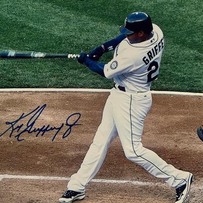 Ken Griffey Jr. signed photo
