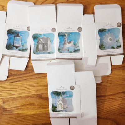 Large Tote Filled w Hallmark Wonder & Light Ornaments with Cords Fairy, Snowflake, Reindeer, Home,Church