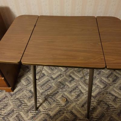 Mid century modern laminate card table with wings