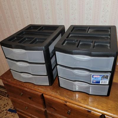 Set of two Stackable plastic drawers
