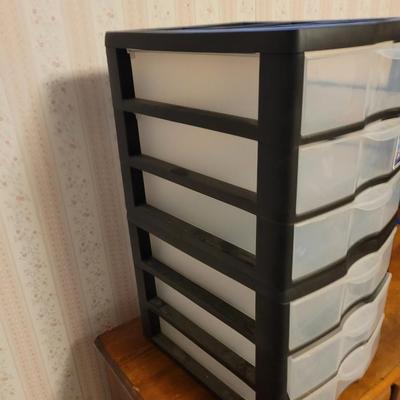 Set of two Stackable plastic drawers