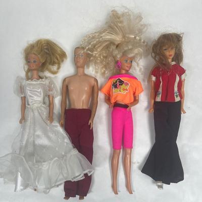 4 VINTAGE Mattel BARBIE, KEN, AND FRIENDS 1960's Japan USA Malaysia