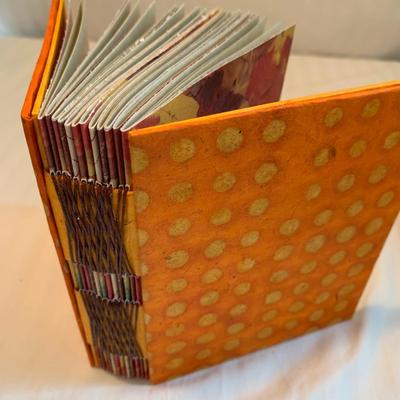 Unique Blank Handmade Books (2K-HS)