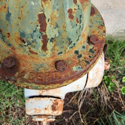 Vintage Heavy Mueller Albertville ALA Fire Hydrant 5 1/4 1981 Yard Garden Art