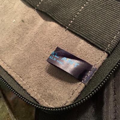 Drawing Supplies: Pencils, Sharpeners, Erasers, Cases, & More (2K-HS)