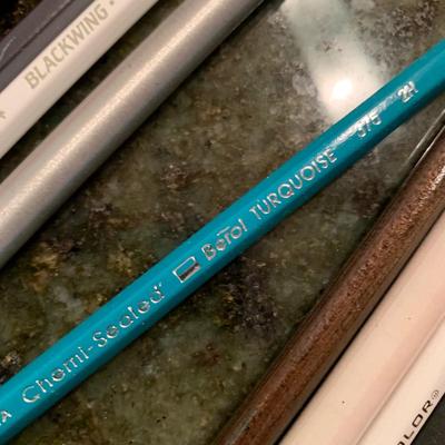 Drawing Supplies: Pencils, Sharpeners, Erasers, Cases, & More (2K-HS)