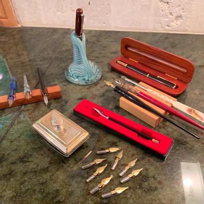 Calligraphy Pens, Nibs, & More (2K-HS)