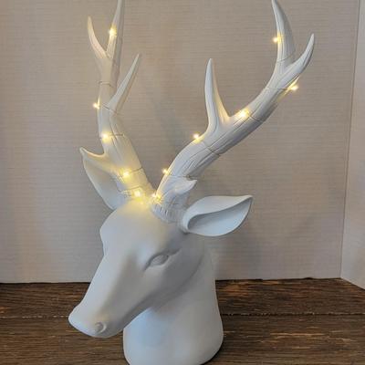 Light Up Deer Head