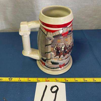 2001 Budweiser Holiday at the Capital Beer Stein