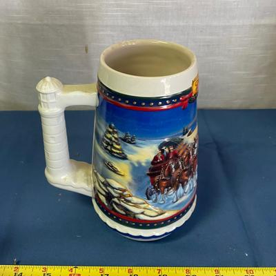 2002 Budweiser Guiding the Way Home Stein