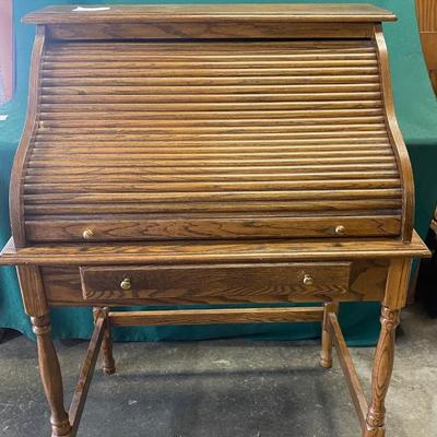 Roll Top Desk with Drawer