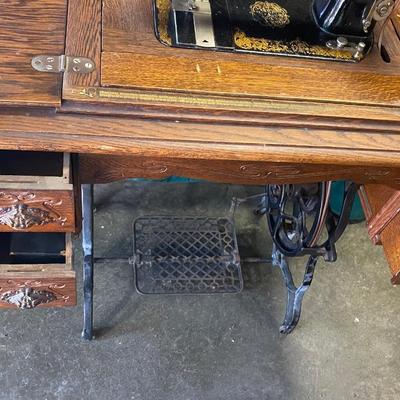 Vintage Sewing Machine in Cabinet