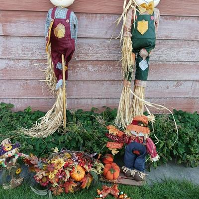 THANKSGIVING DECOR