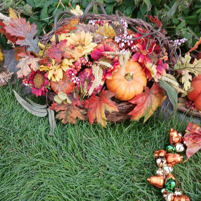 THANKSGIVING DECOR