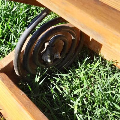 Beautiful lightweight spring bench