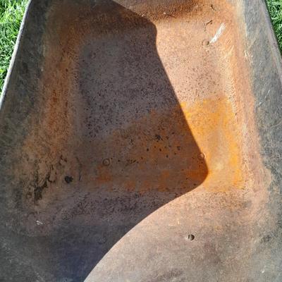 Large steel Trru Temper wheelbarrow