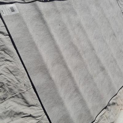 Shaw living Leaf Design area rug