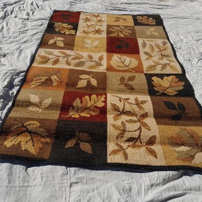 Shaw living Leaf Design area rug