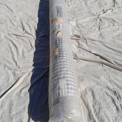 BRAND NEW 100% WOOL Pile Safavieh Heritage collection 8x10 area rug NEVER OPENED