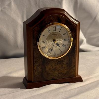 Tourneau and Seiko Clocks (LR-DZ)