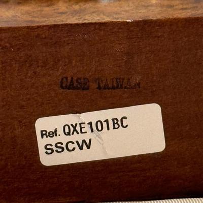 Tourneau and Seiko Clocks (LR-DZ)