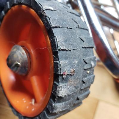 Suitcase Racks and Two Luggage Trolleys (B1-KD)