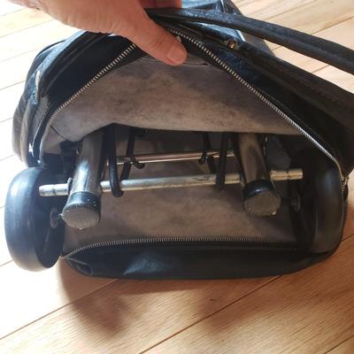 Suitcase Racks and Two Luggage Trolleys (B1-KD)