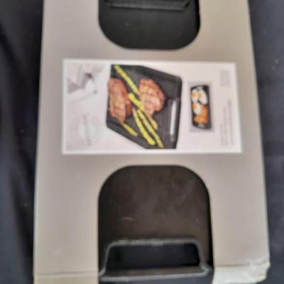 8" Cast Iron Skillet with a Cast Iron Griddle